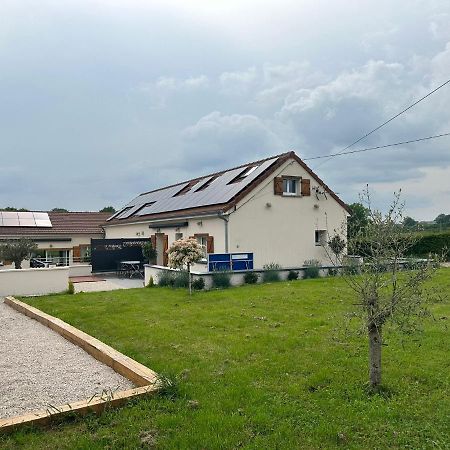 Gite de la Combe Ganat Sanvignes-les-Mines Exterior foto